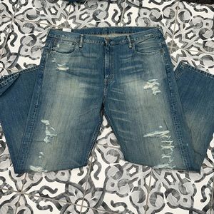 Levi 569 Distressed Jeans